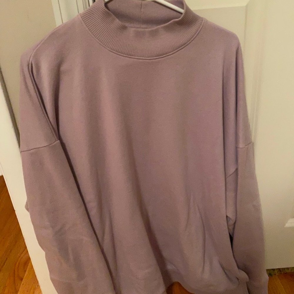 American Eagle Sweatshirt